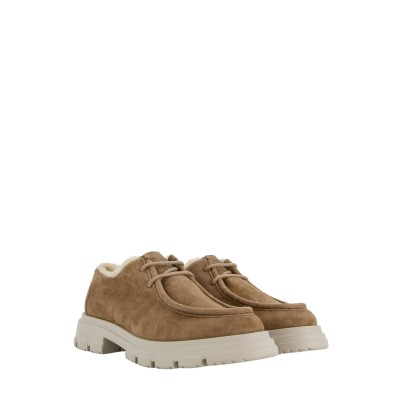 SCHNÜRSCHUHE
