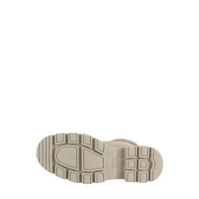 COMBAT BOOTS