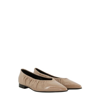 BALLERINAS