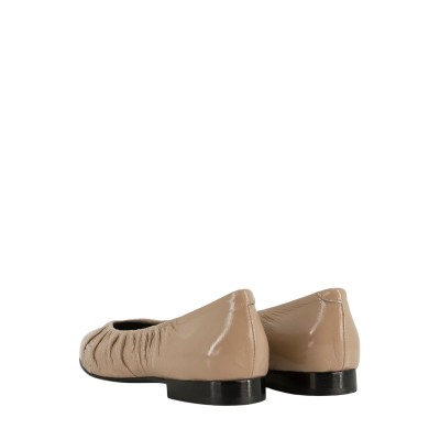 BALLERINAS