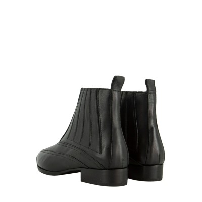 ANKLE BOOTS