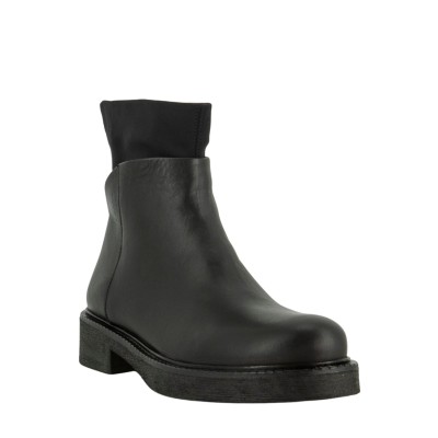 STIEFELETTEN YAYA