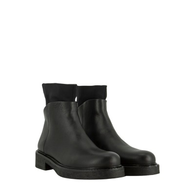 STIEFELETTEN YAYA