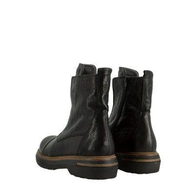 STIEFELETTEN EMI
