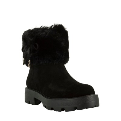 BOOTS YANELI