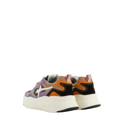 SNEAKERS MIA