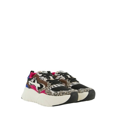 SNEAKERS MIA