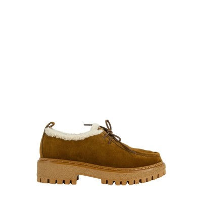 SCHNÜRSCHUHE
