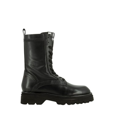SPRINGERSTIEFEL