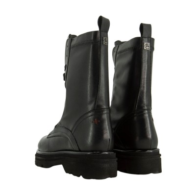 SPRINGERSTIEFEL
