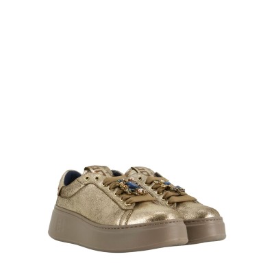 SNEAKERS SNEAKERS