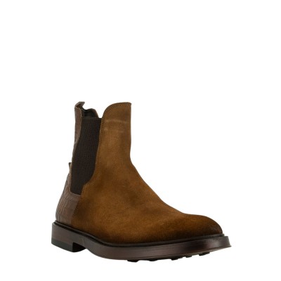 CHELSEA BOOTS