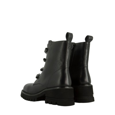 SPRINGERSTIEFEL MADELEINE