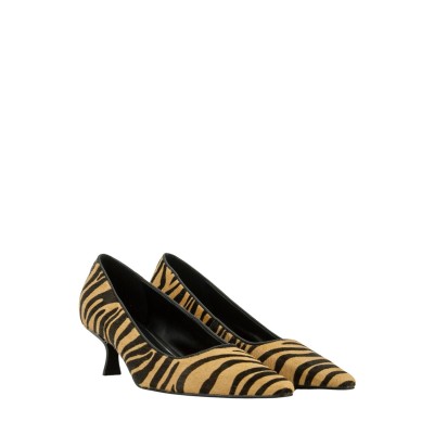 DÉCOLLETÉ DENNORLY