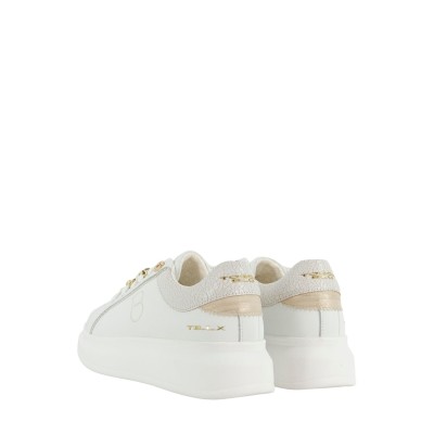 SNEAKERS CHIC
