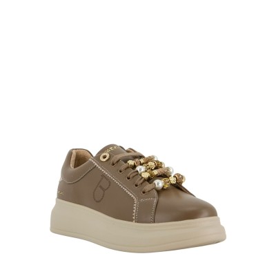 SNEAKERS CHIC