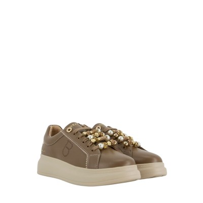 SNEAKERS CHIC