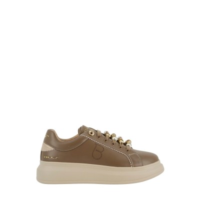 SNEAKERS CHIC