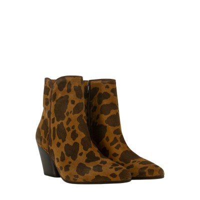 ANKLE BOOTS
