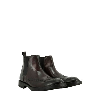 CHELSEA BOOTS SWALLOWTAIL