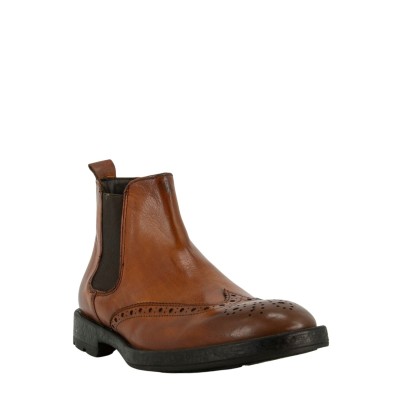 CHELSEA BOOTS SWALLOWTAIL