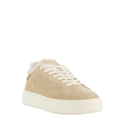 SNEAKERS TIMELESS