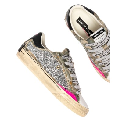 SNEAKERS DECONSTRUCTED