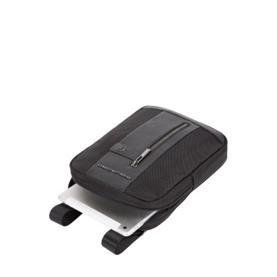 CROSS-BODY BAG BRIEF 2