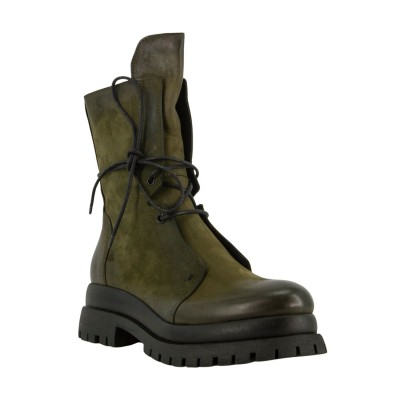 SPRINGERSTIEFEL