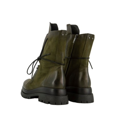 SPRINGERSTIEFEL