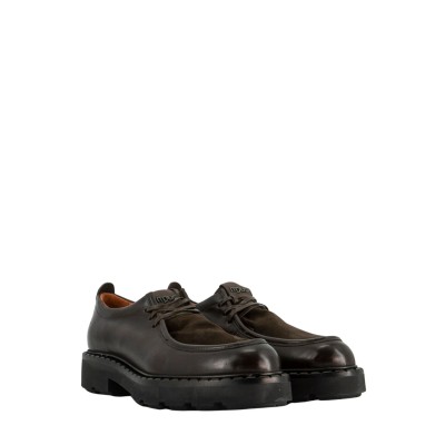 SCHNÜRSCHUHE