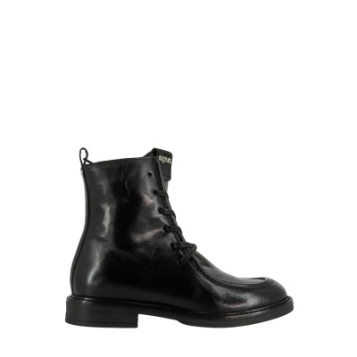 COMBAT BOOTS