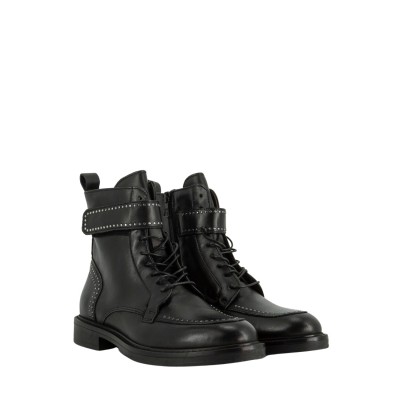 COMBAT BOOTS