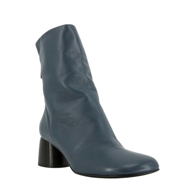 ANKLE BOOTS ANNA26