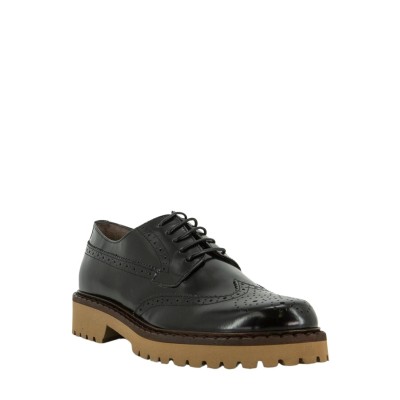 SCHNÜRSCHUHE
