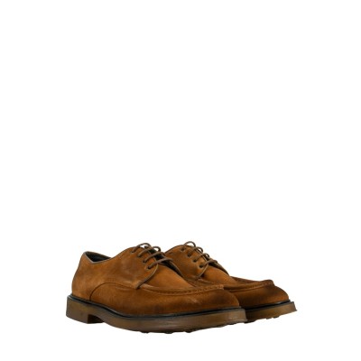 SCHNÜRSCHUHE