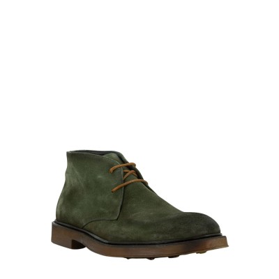 SCARPE STRINGATE