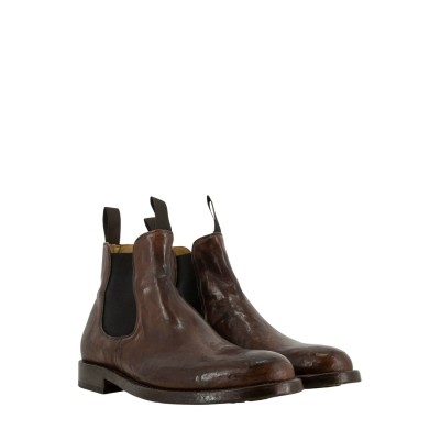 CHELSEA BOOTS