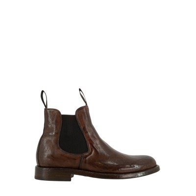 CHELSEA BOOTS