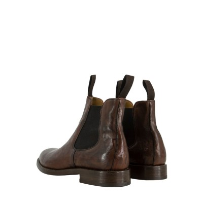 CHELSEA BOOTS