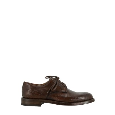 LACED SHOES