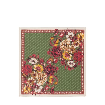 SQUARE SCARF