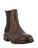 CHELSEA BOOTS