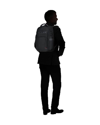 km2018_black_3.jpg