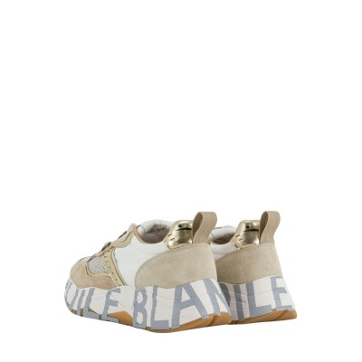 SNEAKERS CLUB105