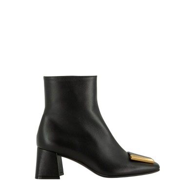 ANKLE BOOTS