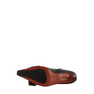 STIEFELETTEN