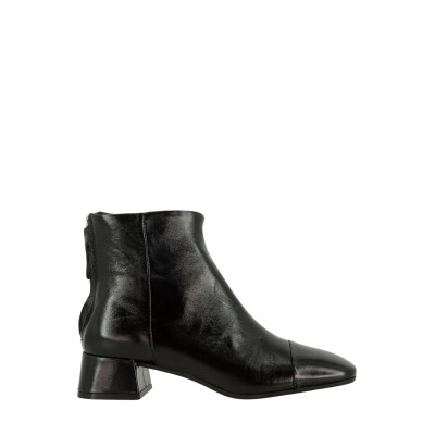 STIEFELETTEN ROSE