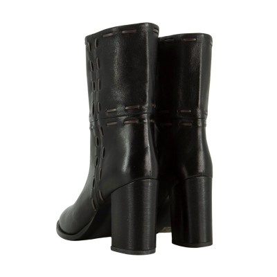 STIEFELETTEN