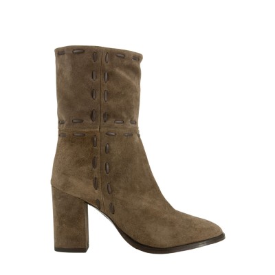 STIEFELETTEN